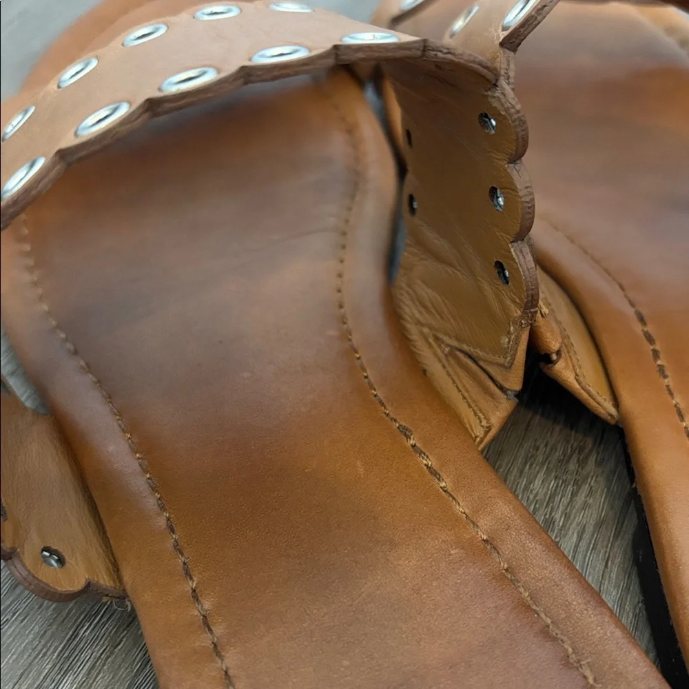 Paige Devyn Scalloped Grommet Slide Sandal Honey Brown Leather, Cottagecore